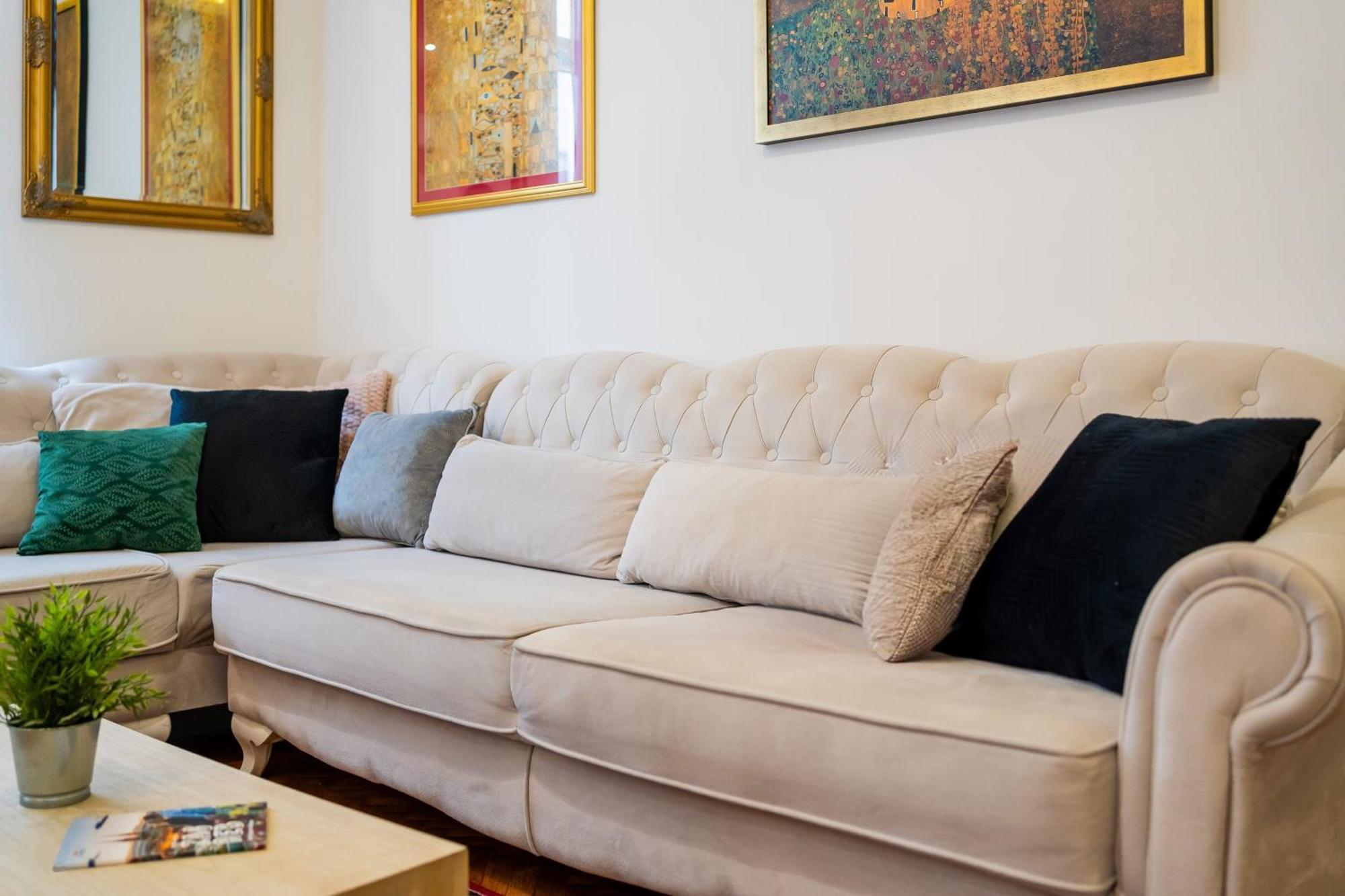 Aurelia Antik Apartments & Rooms, Zagreb City Center Eksteriør billede