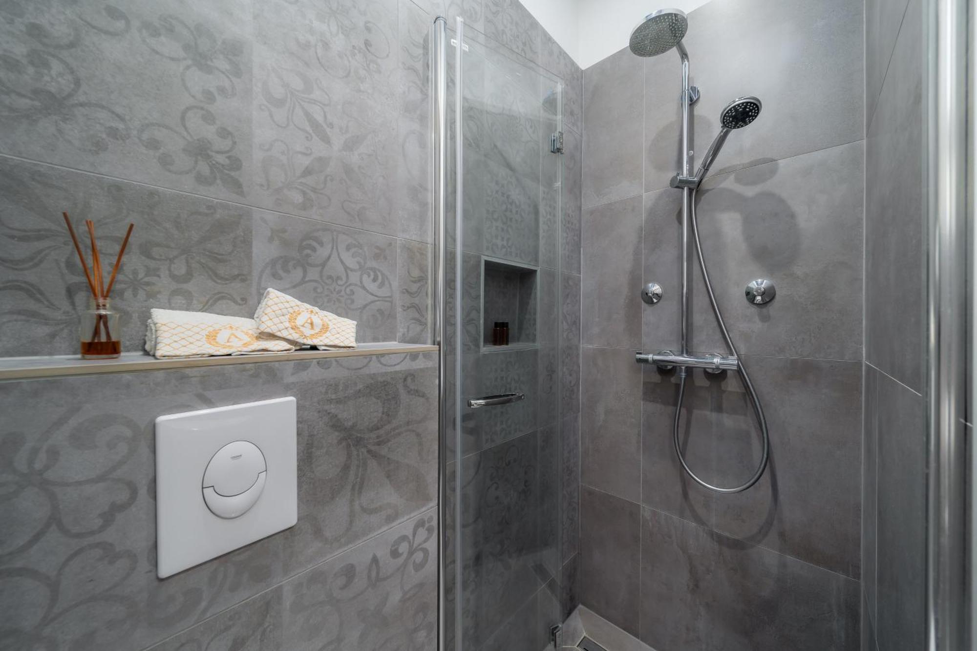 Aurelia Antik Apartments & Rooms, Zagreb City Center Eksteriør billede